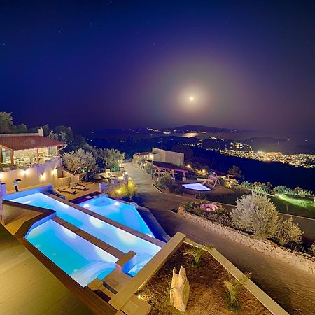 Sky Sea Resort & Villas 梅加利阿莫斯 外观 照片
