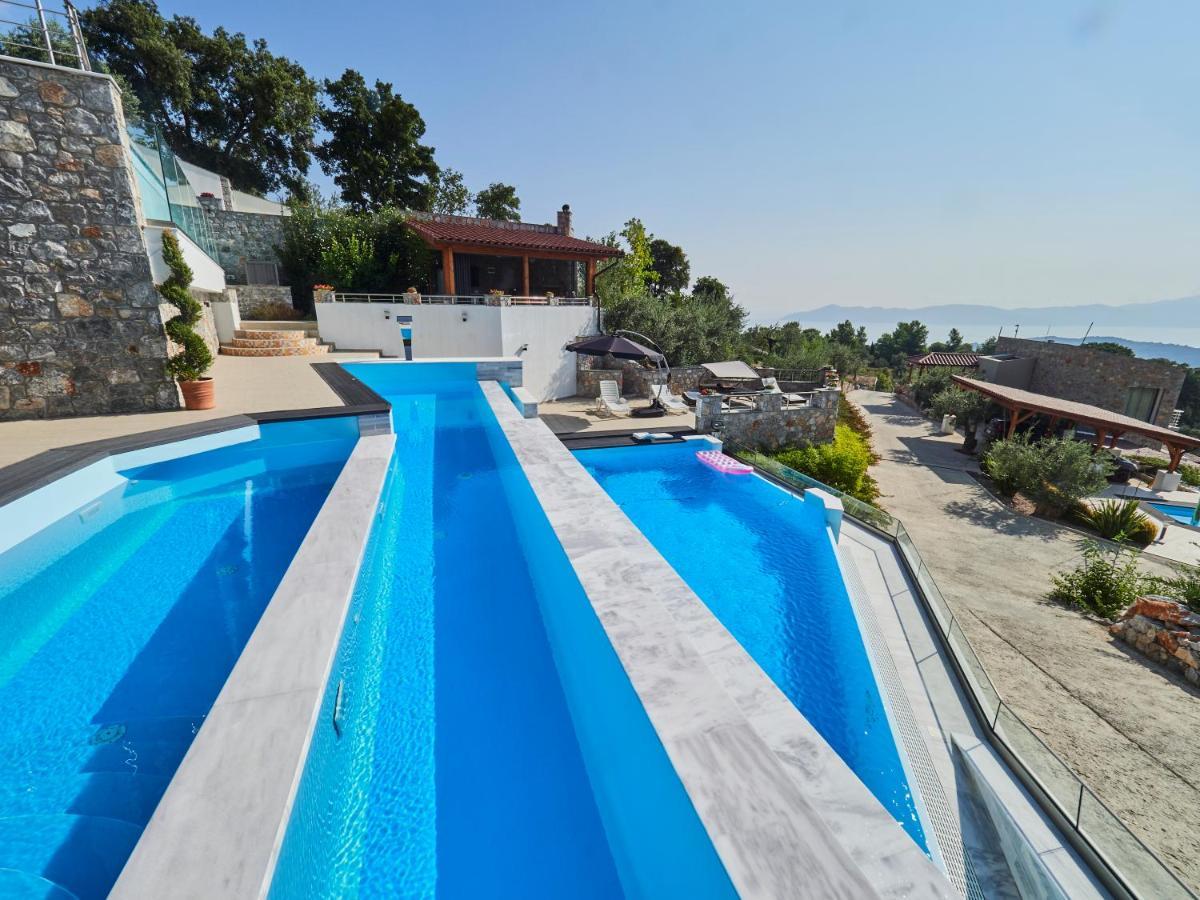 Sky Sea Resort & Villas 梅加利阿莫斯 外观 照片